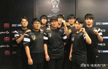 太阳报：狼队球迷团体将在对阵曼联前晚进场15分钟抗议老板