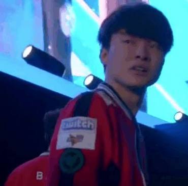 美博主晒快船训练原声：卢指导表示“去XX的保罗”