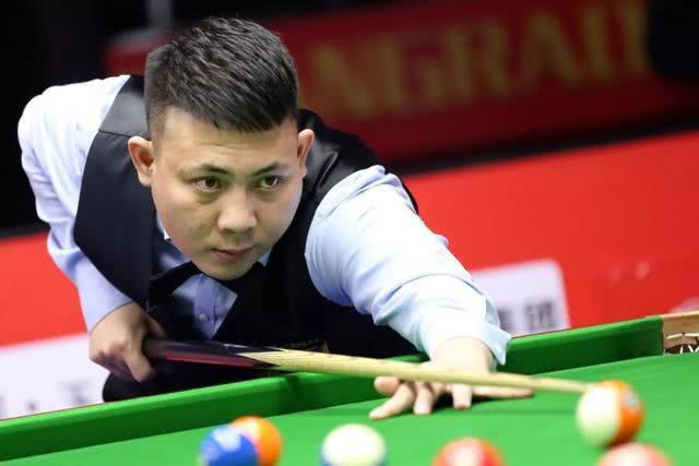 名记还原leeway事件：保罗私自指点伦纳德被小范甘迪警告